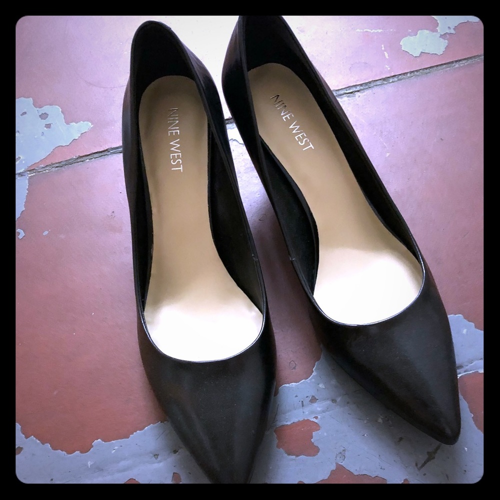 Nine West pumps